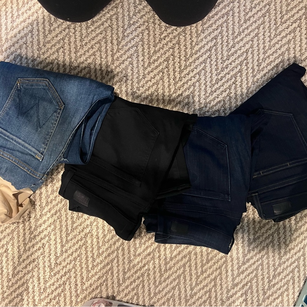 MATERNITY JEANS LOT
